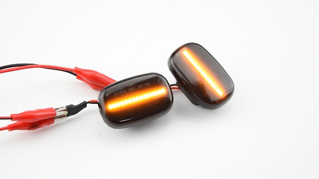 QKLsudua 1 pair Front Fender Marker Lights Dynamic LED Side